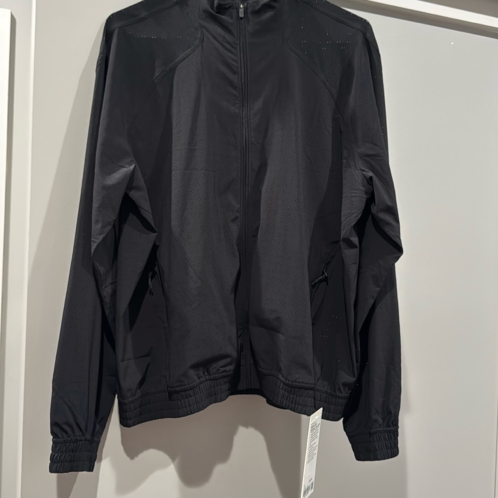 Lululemon Adapted State perforated track Jacket Sz 12 Black
